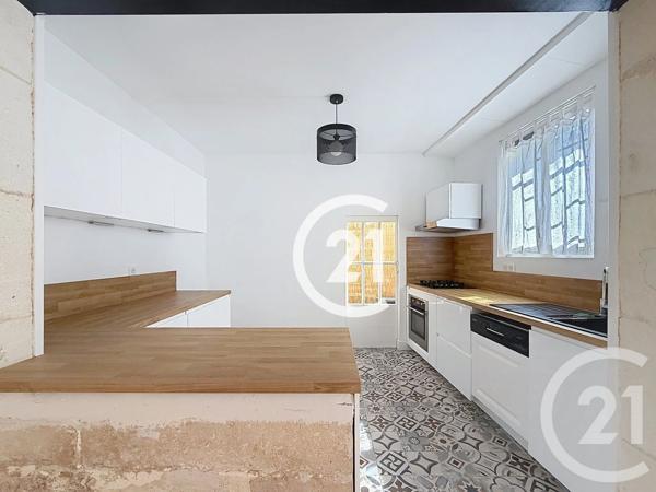 Maison à vendre  3 pièces - 71 m 2   COGNAC  - 16