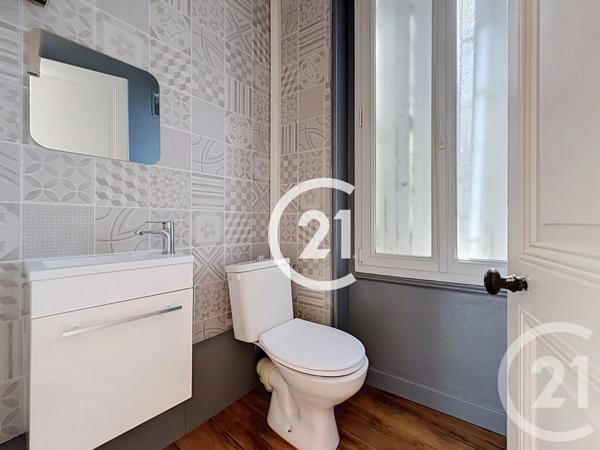 Maison à vendre  3 pièces - 71 m 2   COGNAC  - 16