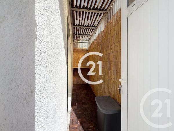 Maison à vendre  3 pièces - 71 m 2   COGNAC  - 16