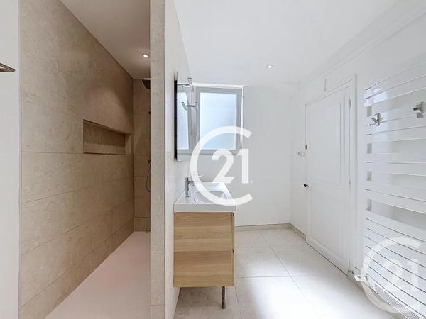 Maison à vendre  3 pièces - 71 m 2   COGNAC  - 16