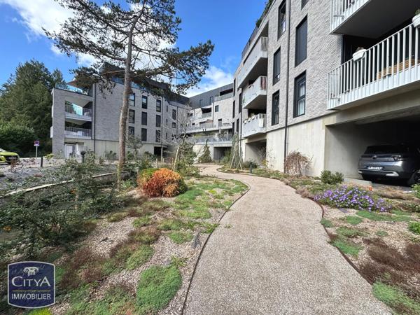 Appartement à vendre 4 pièces 137.48m² Arras (62000)