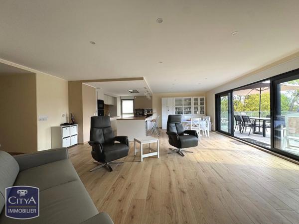 Appartement à vendre 4 pièces 137.48m² Arras (62000)