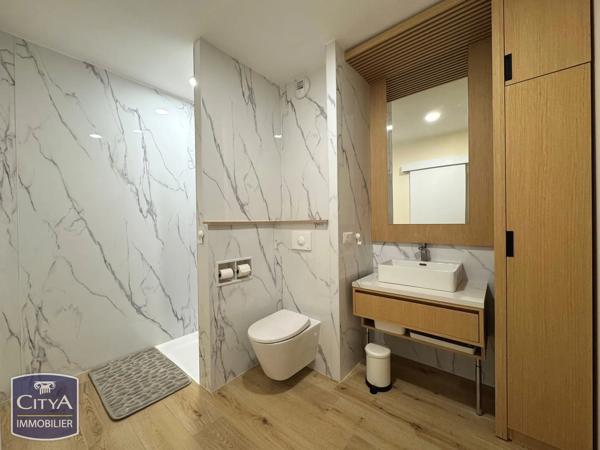 Appartement à vendre 4 pièces 137.48m² Arras (62000)