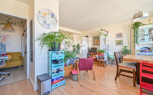 Appartement à vendre    3 pièces • 68 m2 Paris 11