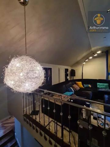 Vente Maison 7 pièces 230 m2 à Baule