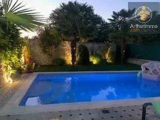 Vente Maison 7 pièces 230 m2 à Baule