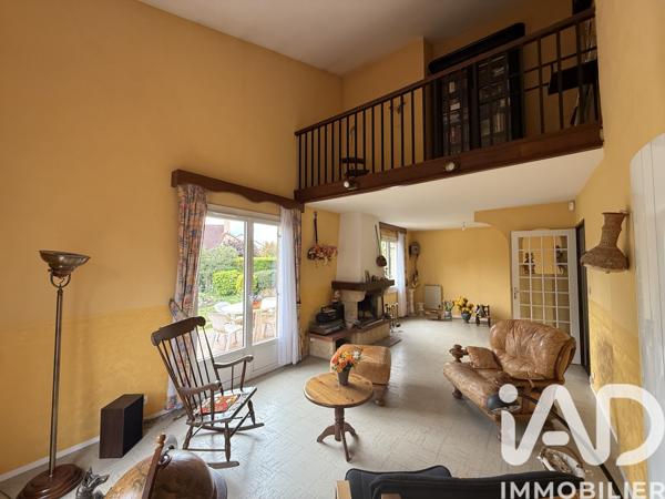 Maison à vendre 8 pièces 118,5 m² Savigny-le-Temple