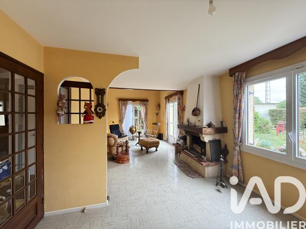 Maison à vendre 8 pièces 118,5 m² Savigny-le-Temple