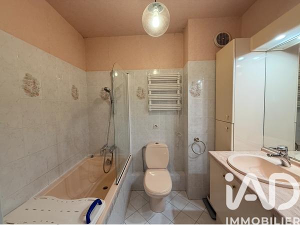 Maison à vendre 8 pièces 118,5 m² Savigny-le-Temple