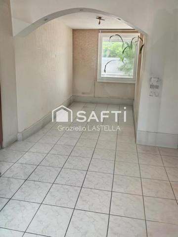 BEAU T4 TRANSFORME EN T3 DE 69 M² AVEC GRANDE PIECE A VIVRE DANS RECIDENCE SECURISEE