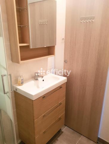 Appartement
         1 pièce
        - 21 m² Exclusivité 120 000 € *
