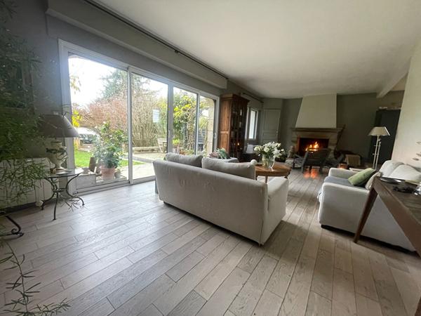 Maison a vendre a Vannes Ouest secteur residentiel Kerthomas