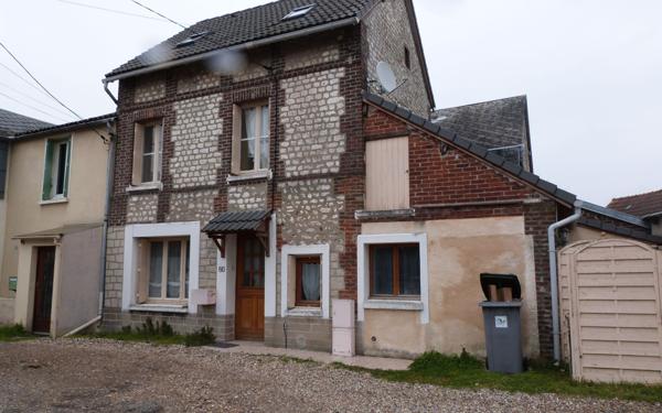 Maison à vendre    4 pièces • 75 m2 Oissel