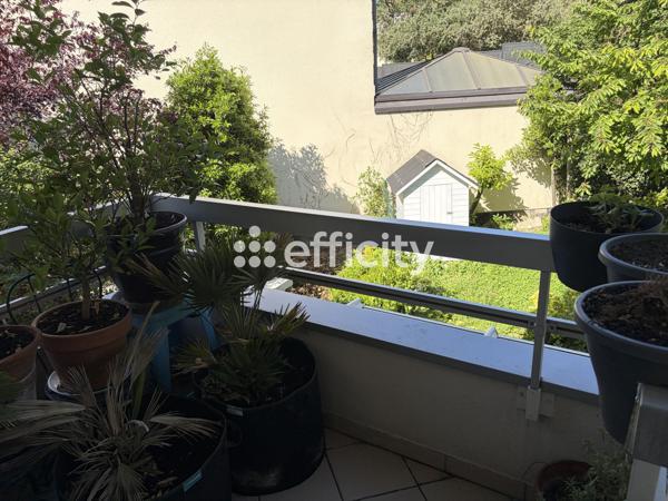 Appartement
         4 pièces
        - 81 m² Exclusivité 487 000 € *
