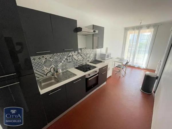 Appartement à louer 4 pièces 87.01m² Dijon (21000)