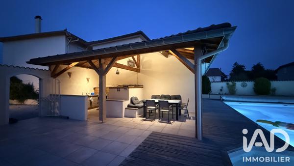 Maison à vendre 9 pièces 232 m² Riorges
