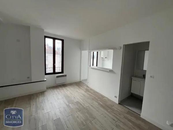 Appartement à vendre 2 pièces 37.02m² Corbeil-Essonnes (91100)