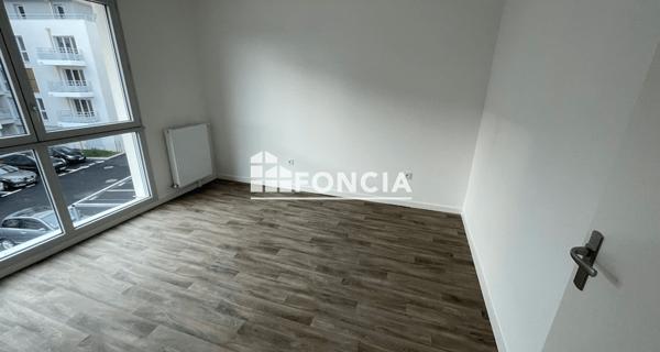 Location Appartement 2 pièces 45.46 m² - Mantes-la-ville 78711
