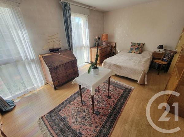Appartement F4 à vendre  4 pièces - 63,14 m2 L HAY LES ROSES - 94