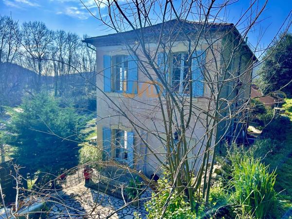 Maison + Terrasse + Lumineux + Calme + Piscine + Jardin