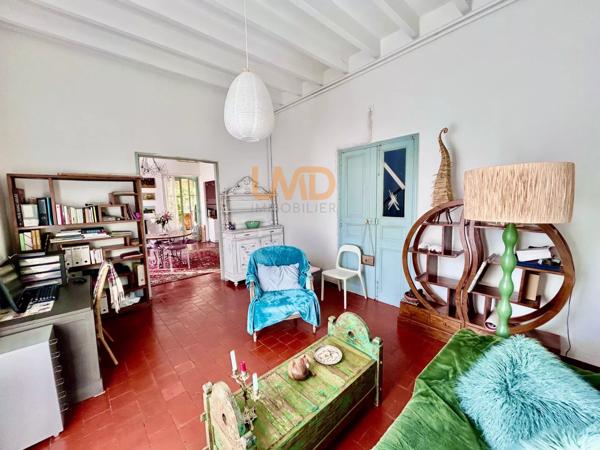 Maison + Terrasse + Lumineux + Calme + Piscine + Jardin