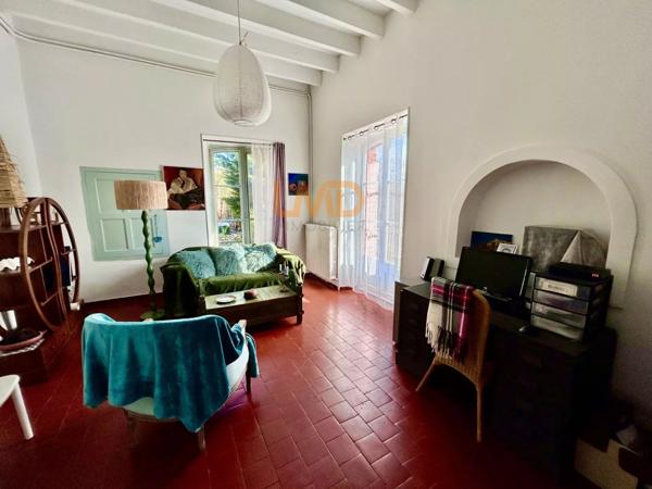 Maison + Terrasse + Lumineux + Calme + Piscine + Jardin