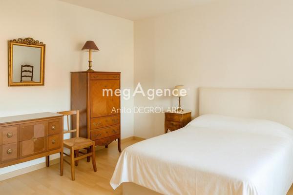 Maison à LA ROCHE-SUR-YON, 85000 - 7 pièces 186m²