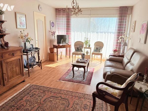 A VENDRE 56 VANNES OUEST APPT T5 108 m² Cave Parking