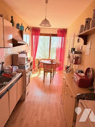 A VENDRE 56 VANNES OUEST APPT T5 108 m² Cave Parking