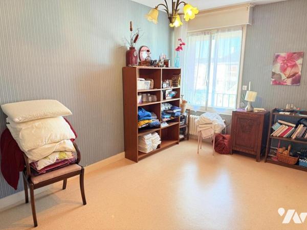 A VENDRE 56 VANNES OUEST APPT T5 108 m² Cave Parking