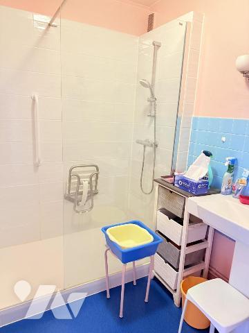 A VENDRE 56 VANNES OUEST APPT T5 108 m² Cave Parking