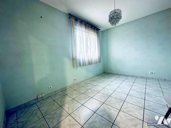 Maison dans le bourg du FAOUET