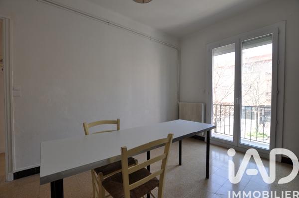 Location appartement 3 pièces 54 m² Perpignan