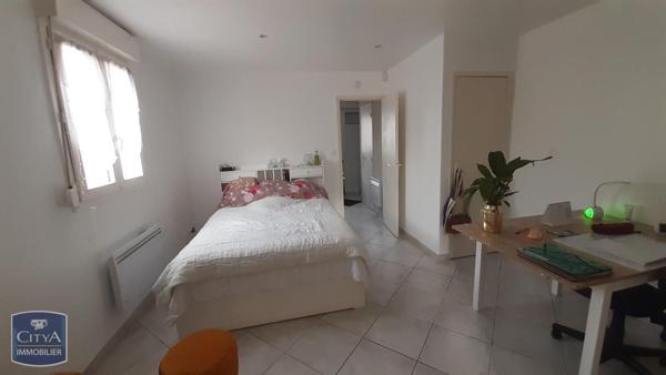 Appartement à louer 1 pièce 32.54m²