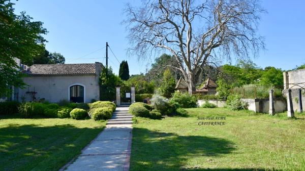 À VENDRE – Domaine de Prestige Proche Pont-Saint-Esprit (30) Authenticité, Élégance & Rentabilité sur 1,7 Hectare