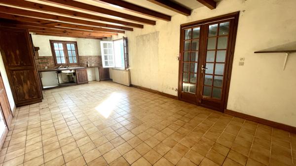 Maison 9 pièce(s) 7 chambre(s) 137.28 m²