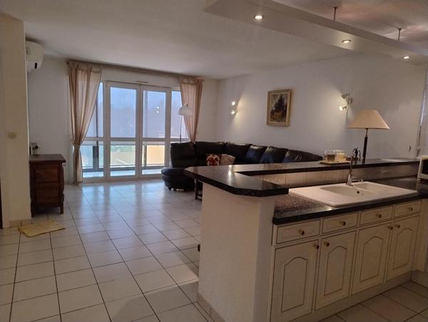 Appartement pièces de 68 m² à Andrezieux boutheon