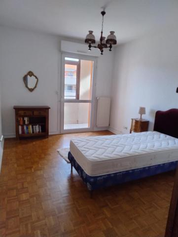 Appartement pièces de 68 m² à Andrezieux boutheon