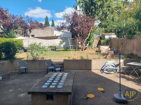 Appartement à louer Nantes : 3 pièces, 67m² avec 2 chambre(s) à 1 000€ - AJP Immobilier Nantes Rond-Point de Rennes