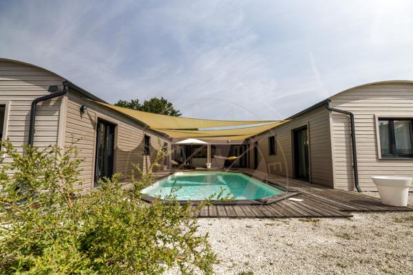 Saint-Pierre-du-Mont – Maison de caractère à ossature bois de mélèze avec patio, piscine et prestations de qua Détails des diagnostics énergétiques