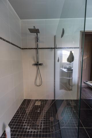 Saint-Pierre-du-Mont – Maison de caractère à ossature bois de mélèze avec patio, piscine et prestations de qua Détails des diagnostics énergétiques