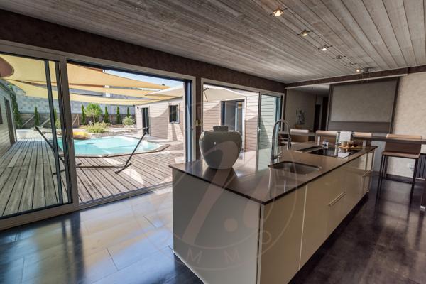 Saint-Pierre-du-Mont – Maison de caractère à ossature bois de mélèze avec patio, piscine et prestations de qua Détails des diagnostics énergétiques
