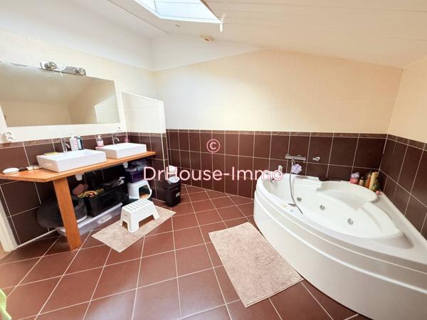 Maison à vendre 5 pièces de 152 m²