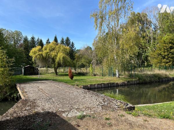 Longère T6 de 158 m² sur 1 244 m²