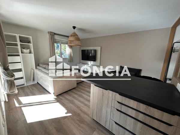 Location Appartement meublé 3 pièces 53.72 m² - 20 AV DES NATIONS Onet Le Chateau 12850