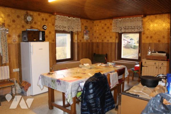 Maison ind. sur sous-sol avec dépendances sur 5210m² de terrain (dont environ 12a  constructibles)