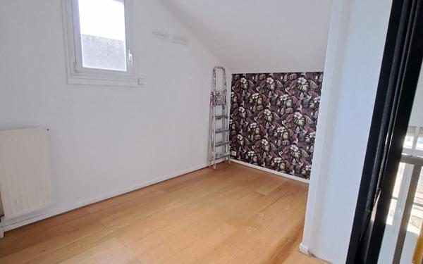 Appartement à louer    3 pièces •  Neuilly-sur-Marne