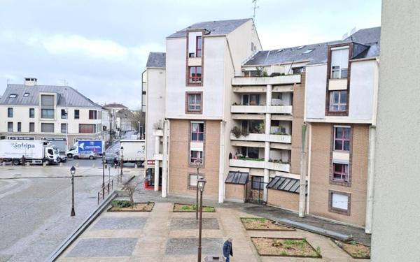 Appartement à louer    3 pièces •  Neuilly-sur-Marne