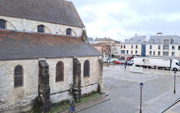 Appartement à louer    3 pièces •  Neuilly-sur-Marne