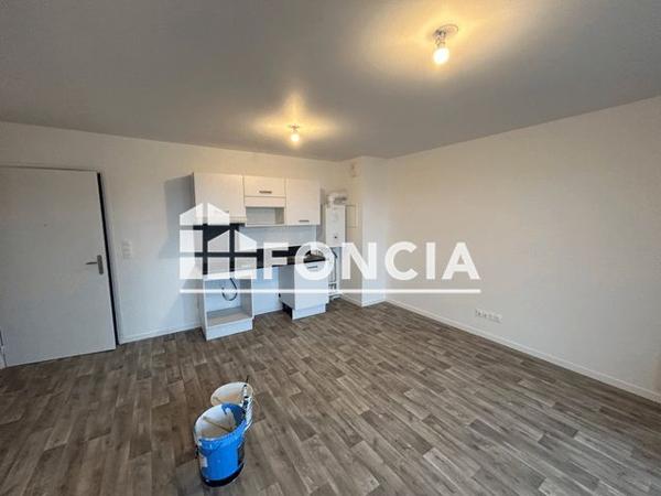 Location Appartement 2 pièces 40.28 m² - RUE PIERRE MENDES FRANCE Colombelles 14460